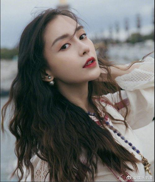 娱乐八卦爆料杨颖,神秘男友身份引网友热议